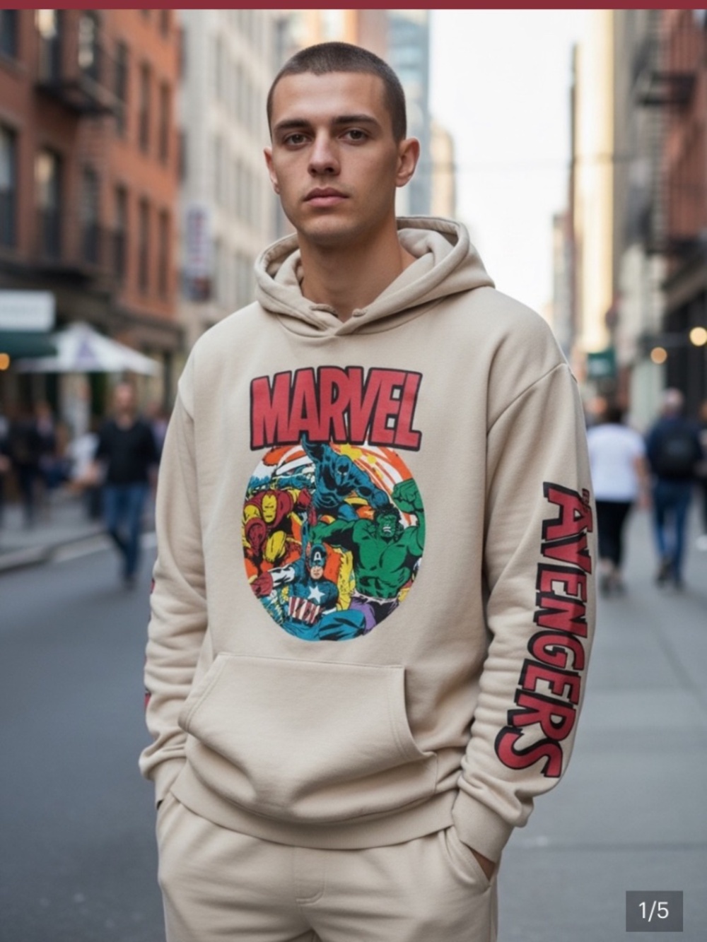 Official Marvel Avengers Retro Comic Graphic Hoodie Men’s Medium (item 0005)